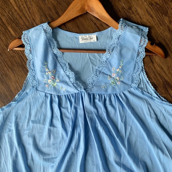 Vanity Fair deadstock Blue Nightgown - Picture 1 of 12